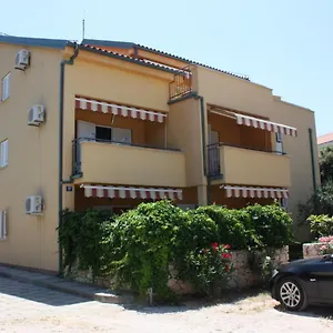 Jtv Simuni Apartmán